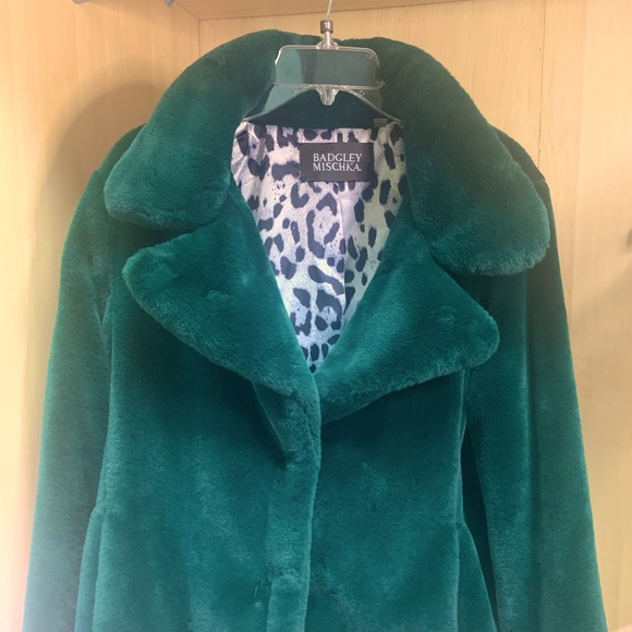 Gorgeous Jade Green Faux Fur - Picture 3 of 7